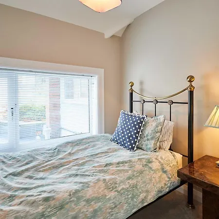 Apartamento Host & - Deepdale